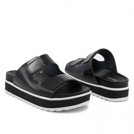 Ana Lublin/ Adriane Nero