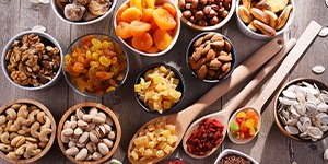 Die Vorteile von Trockenfrüchten und Superfoods für eine gesunde Ernährung 🥭🥜